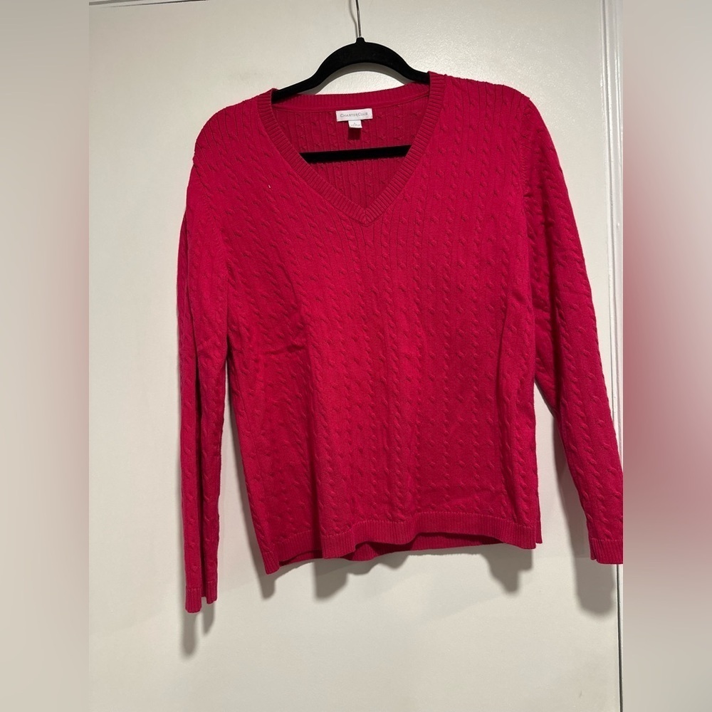 Charter Club V-Neck Sweater in Vibrant pink. Sz:L cable knit pullover